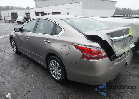 2014 Nissan Altima 2.5 S z USA, uszkodzony, nr VIN 1N4AL3AP3EC277942